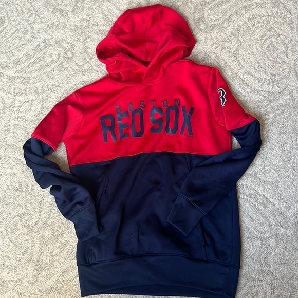 Boys Boston Red Sox Hoodie Medium 10-12 - Picture 1 of 4